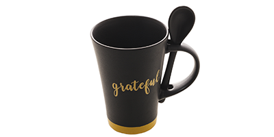 caneca de ceramica grateful preta com colher m1