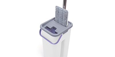 mop simplo slim com balde ultra compacto e esfregao de microfibra m2