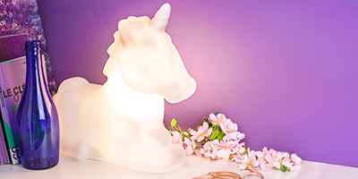 luminaria abajur de led unicornio bivolt m2